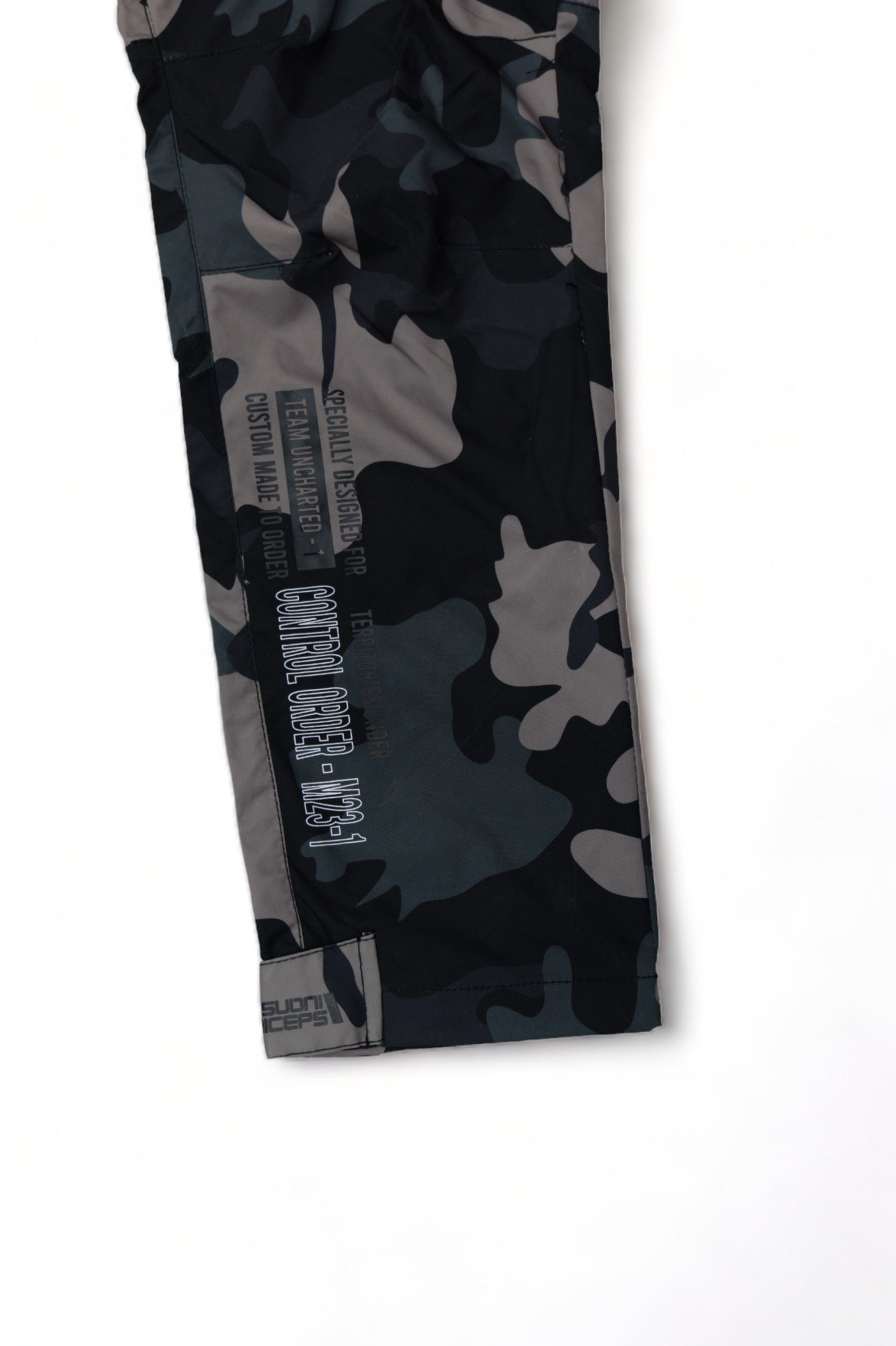 Smoke Rise Windbreaker Utility Set (Stone Camo)