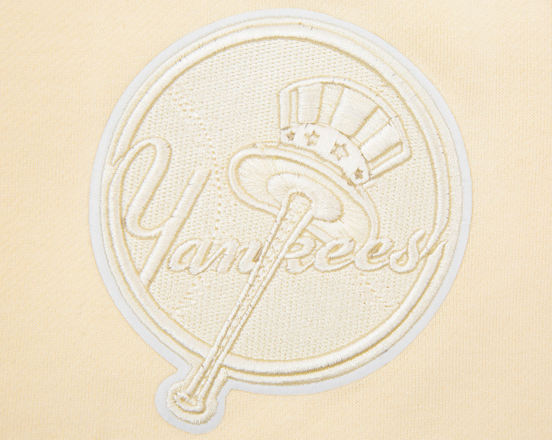 Pro Standard New York Yankees Neutral FLC Shorts