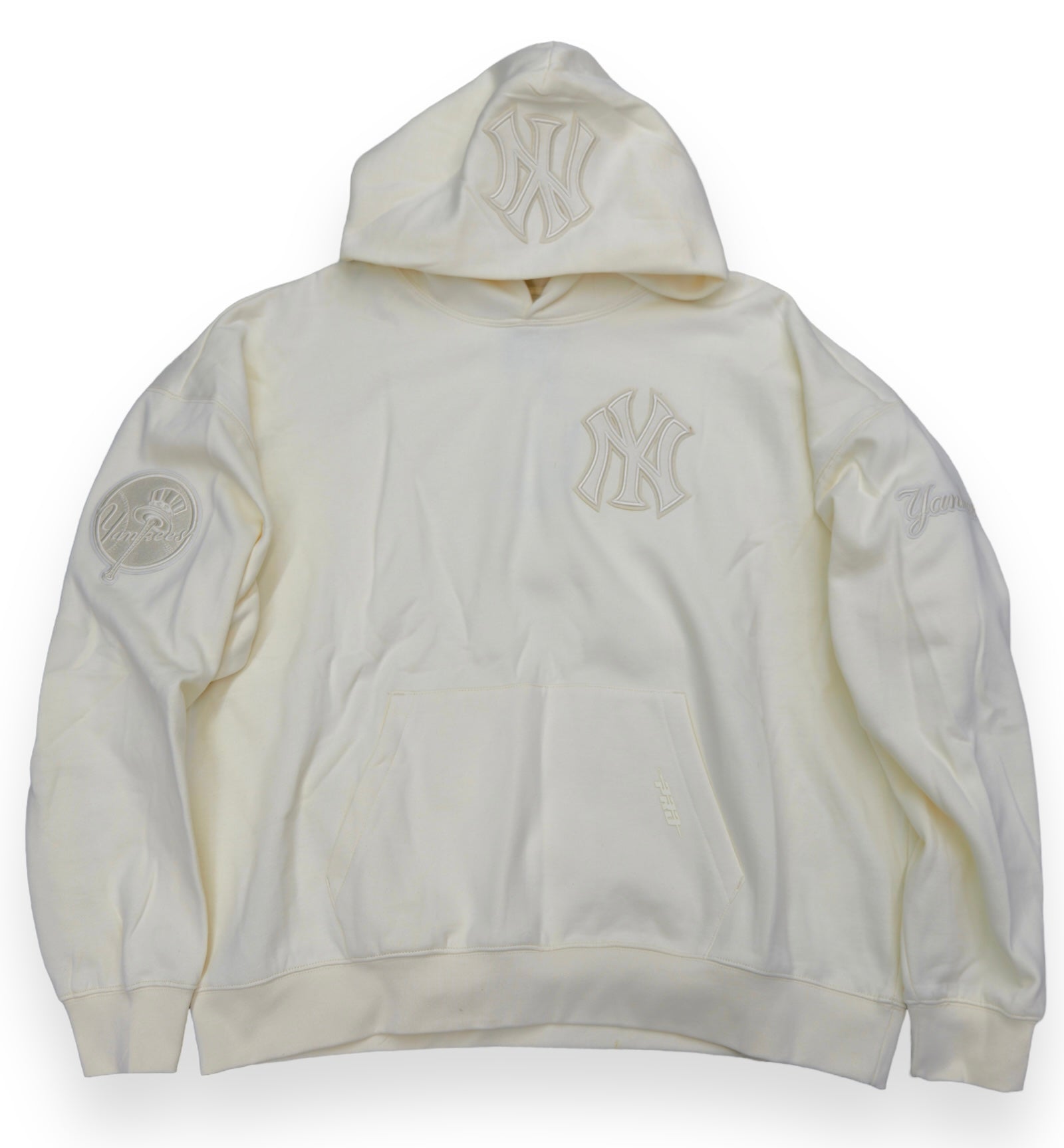 Pro Standard New York Yankees Sweatsuit (Egg Shell)