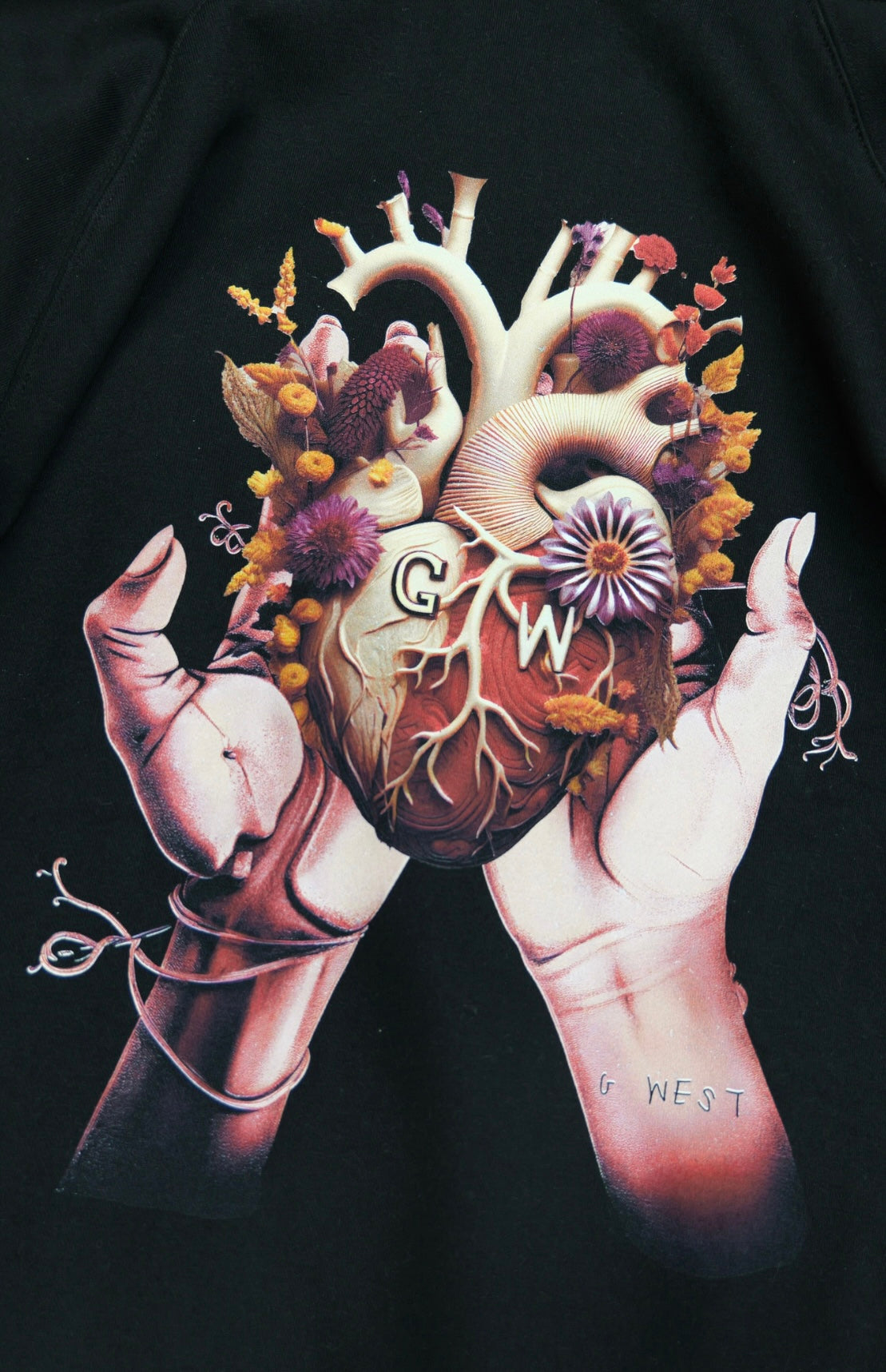 G West Heart Hoodie (Black)