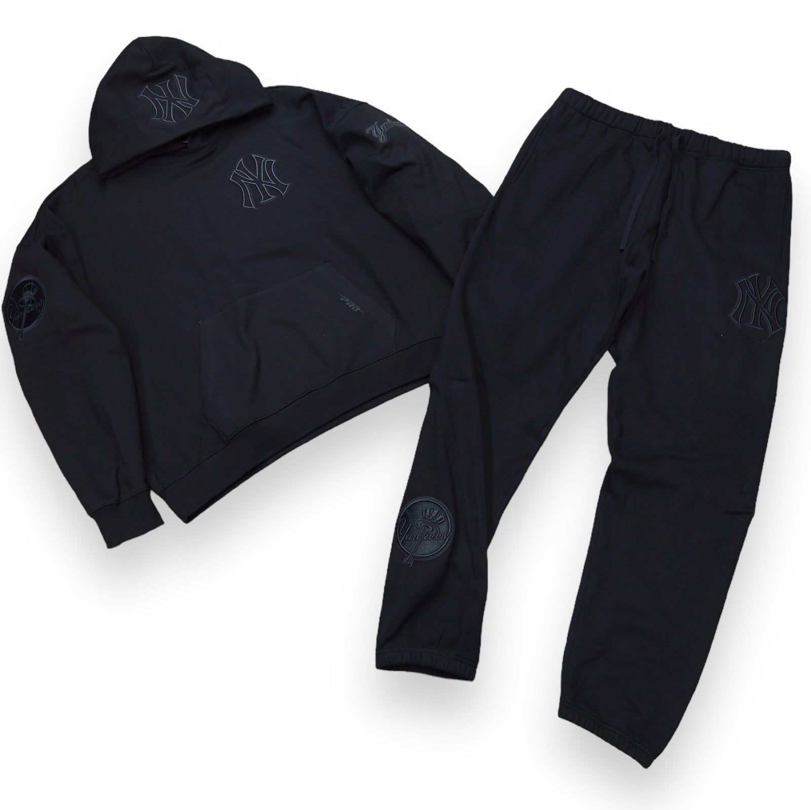 Pro Standard New York Yankees Sweatsuit (Black)