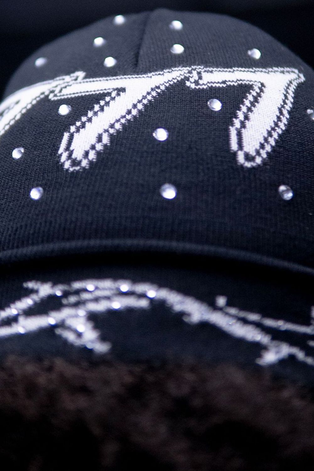 Hudson 777 Diamond Beanie - Black/White