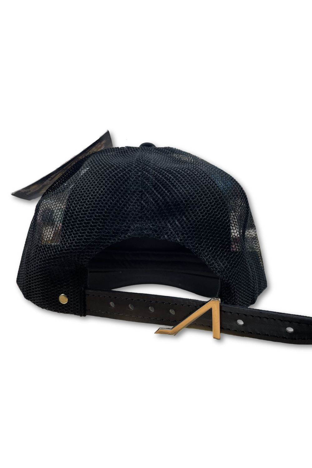 Apolinar Wolf Trucker Hat