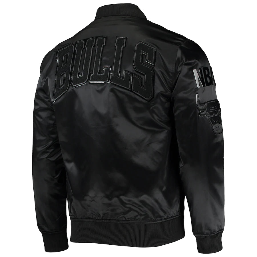 Pro Standard Chicago Bulls Wordmark Satin Full-Snap Jacket
