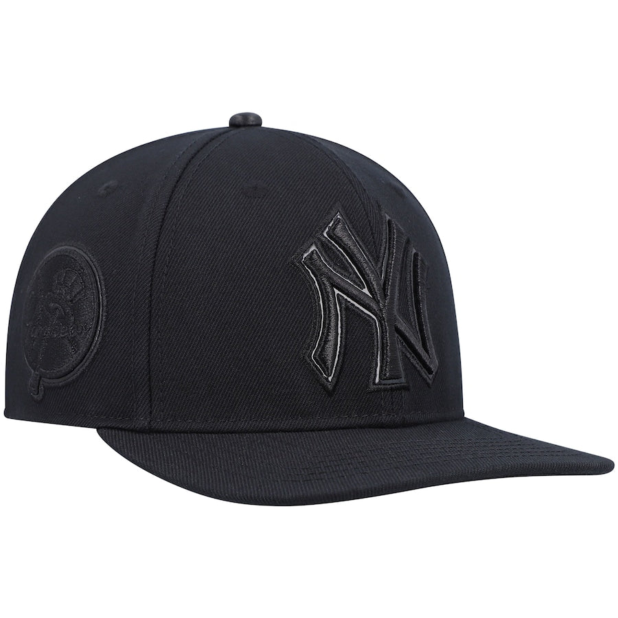 Pro Standard New York Yankees Triple Black Wool Snapback Hat