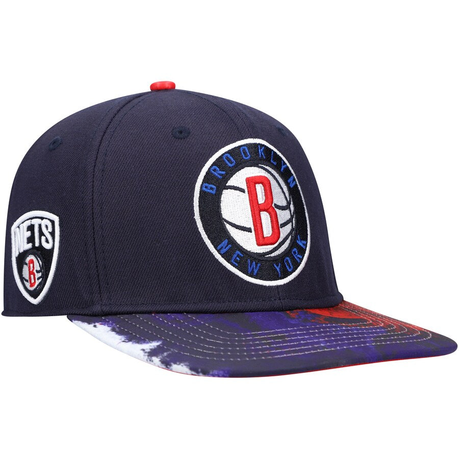 Pro Standard Brooklyn Nets Navy Dip-Dye Snapback Hat