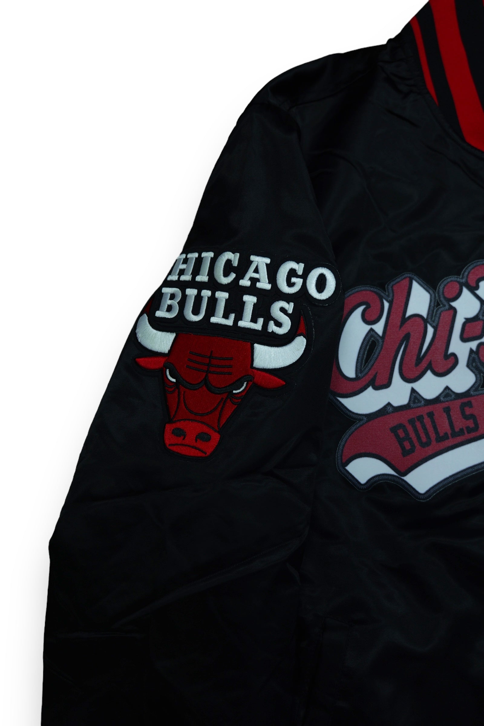 Pro Standard Chicago Bulls Chi-Town Satin Jacket