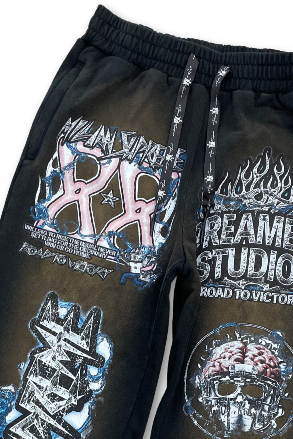 Millian Supreme Road To Victory Baggy Fit Stacked Sweatpants