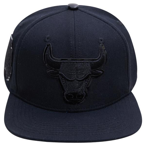 Pro Standard Chicago Bulls Triple Black Logo Snapback Hat